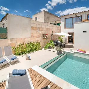Townhouse Bonany By Homevillas360 Ferienhaus